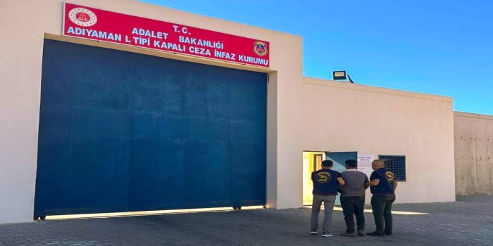 Adıyaman ve Kahta’da aranan üç şahıs yakalandı