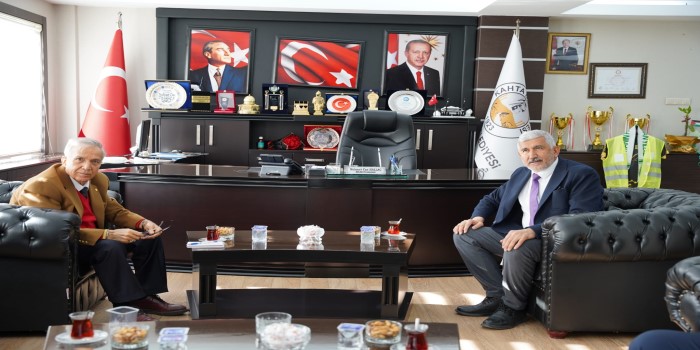 Başkan Hallaç, Yavuz Donat’ı ağırladı ve ilçeyi tanıttı