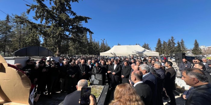 Kahtalı Mıçe, vefatının birinci yılında kabri başında anıldı