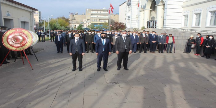Mustafa Kemal Atatürk, Kahta’da düzenlenen törenle anıldı