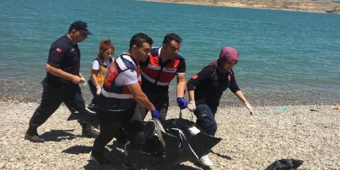 Baraj gölü kıyısında kadın cesedi bulundu
