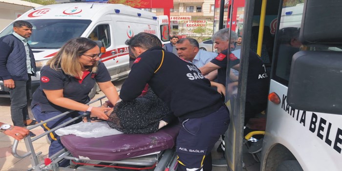 Kahta'da minibüs şoförü hayat kurtardı