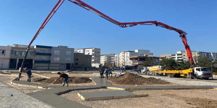 Kahta’da iki mahalleye yeni park yapılıyor