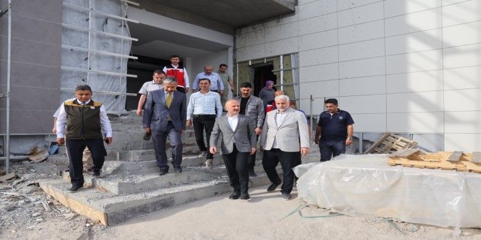 Vali Varol, yeni hizmet binaları inşaatını inceledi
