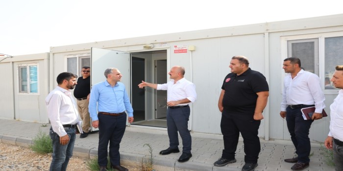 Vali Varol, konteynır söküm çalışmalarını inceledi