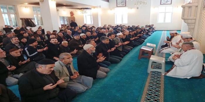 Depremde hayatını kaybedenler için mevlit okutuldu