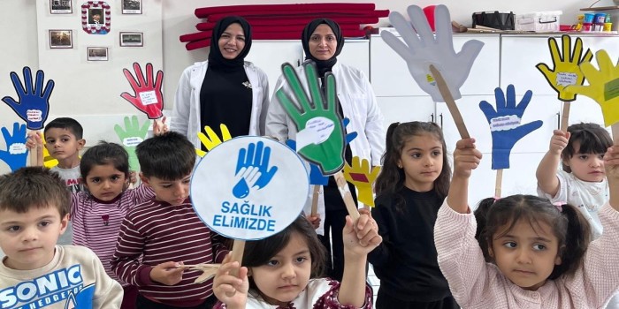 Kahta’da minik öğrencilere el hijyeni eğitimi verildi