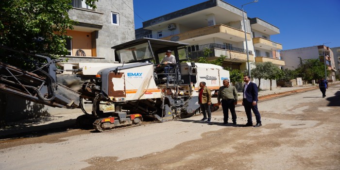 Belediye, yol yapım onarım çalışmalarına başladı